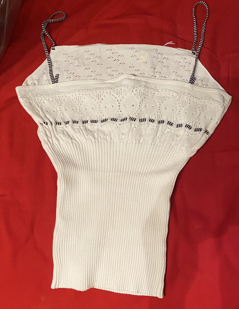 Gorgeous Twin Set image indicator(2)