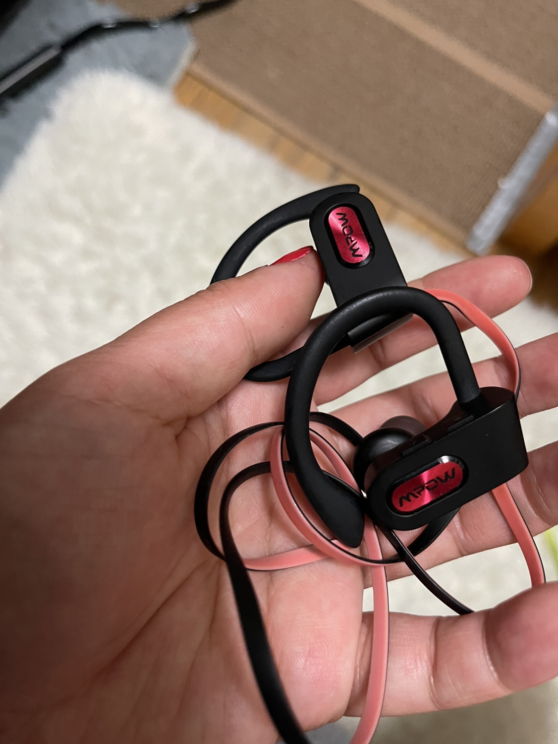 MPOW Flame Bluetooth Earphones image indicator(6)