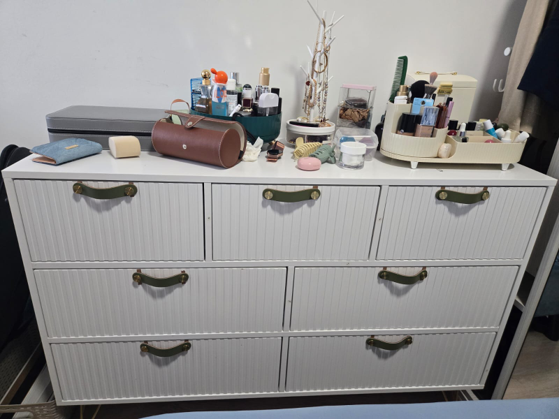 chest of drawer - photo 3