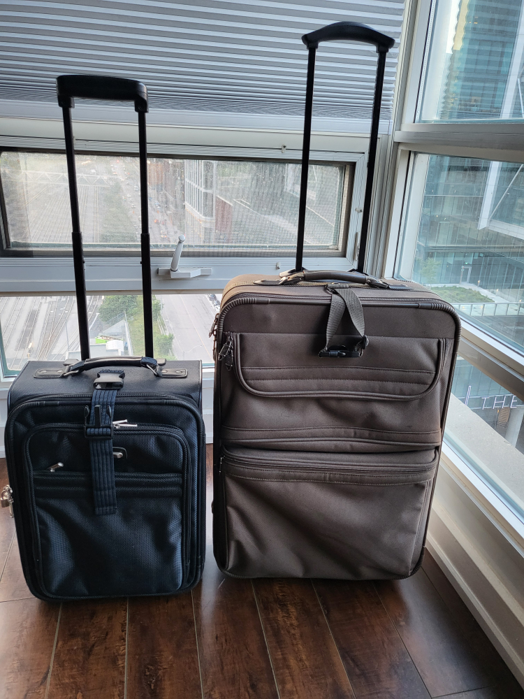 Luggage bag thumbnail