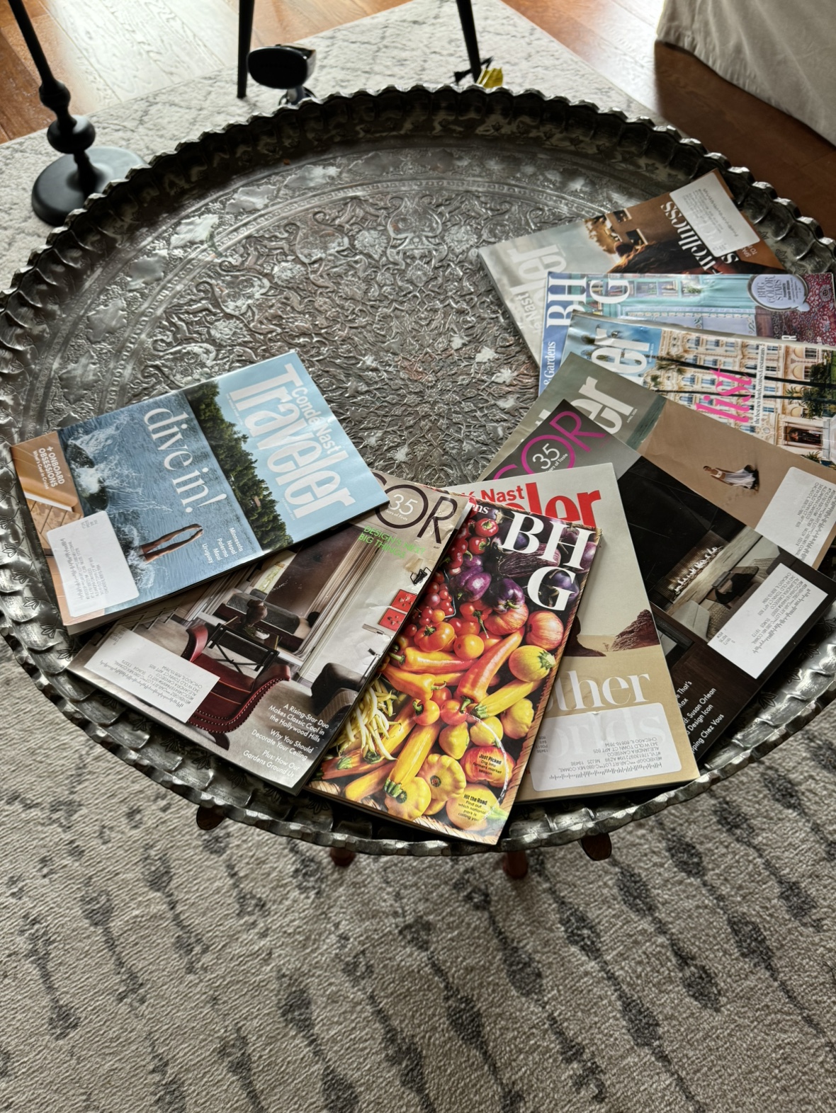 Antique Metal Tray Table - photo 5