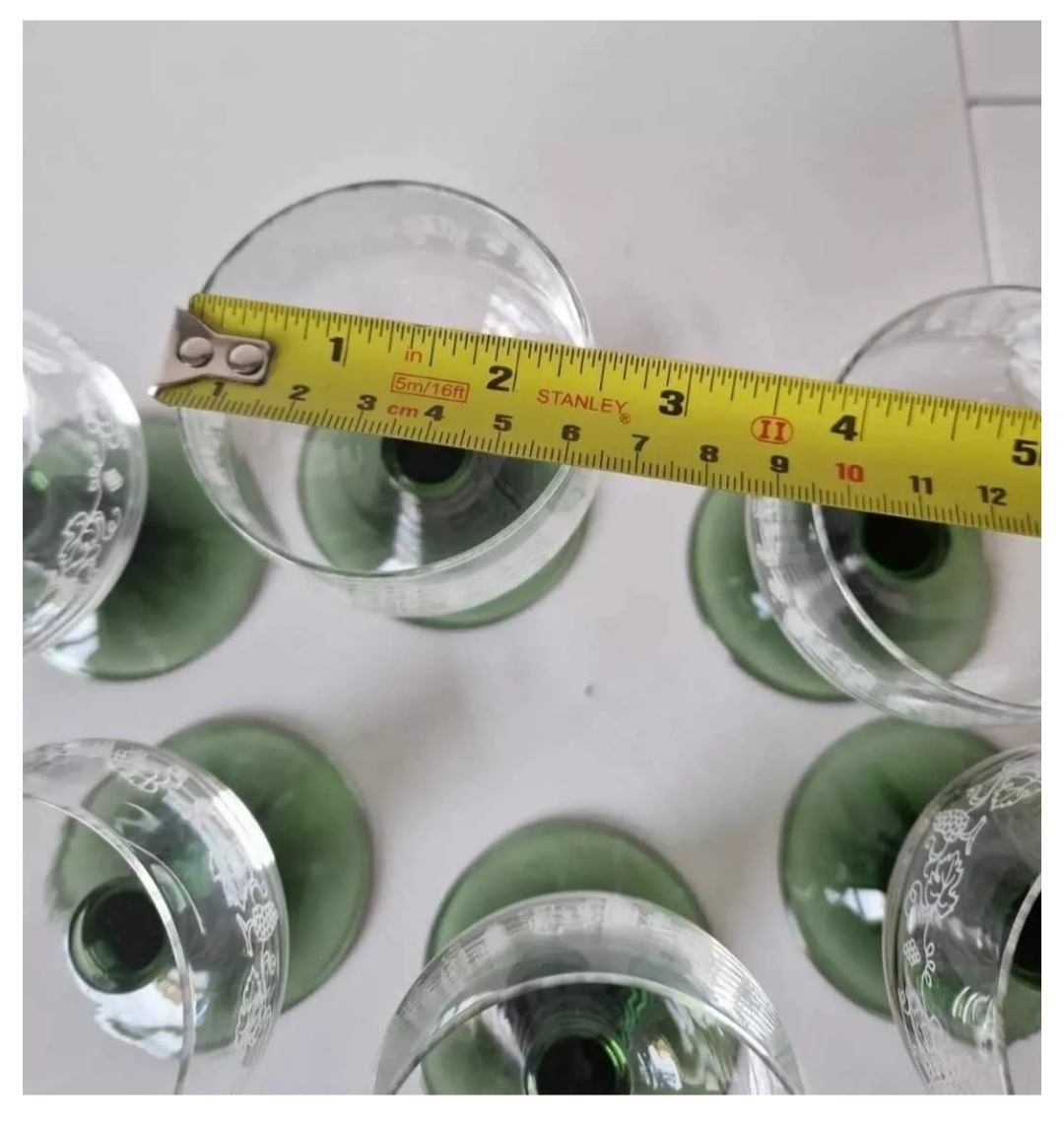Green wine liqueur vintage glasses image indicator(5)