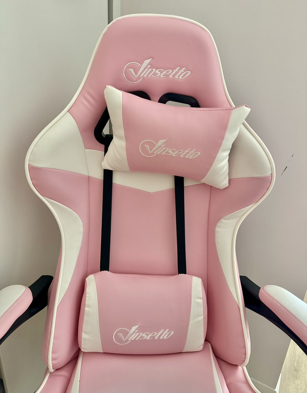 Gaming chair / office chair