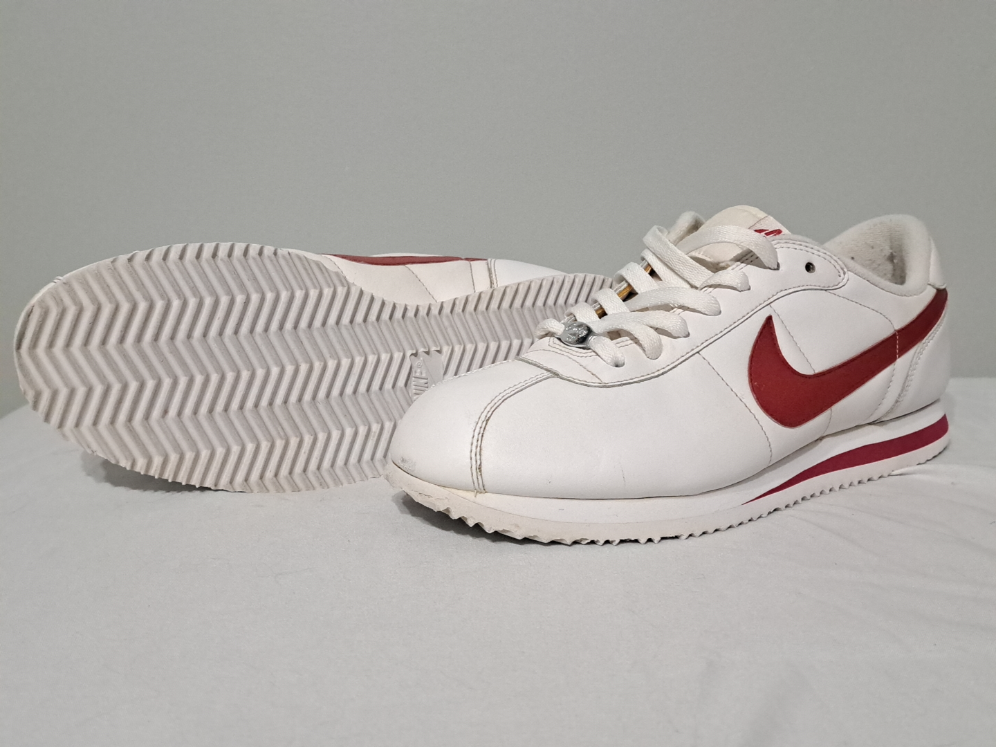 Nike Cortez Leather Sneakers Sz 9.5 Mens image indicator(2)