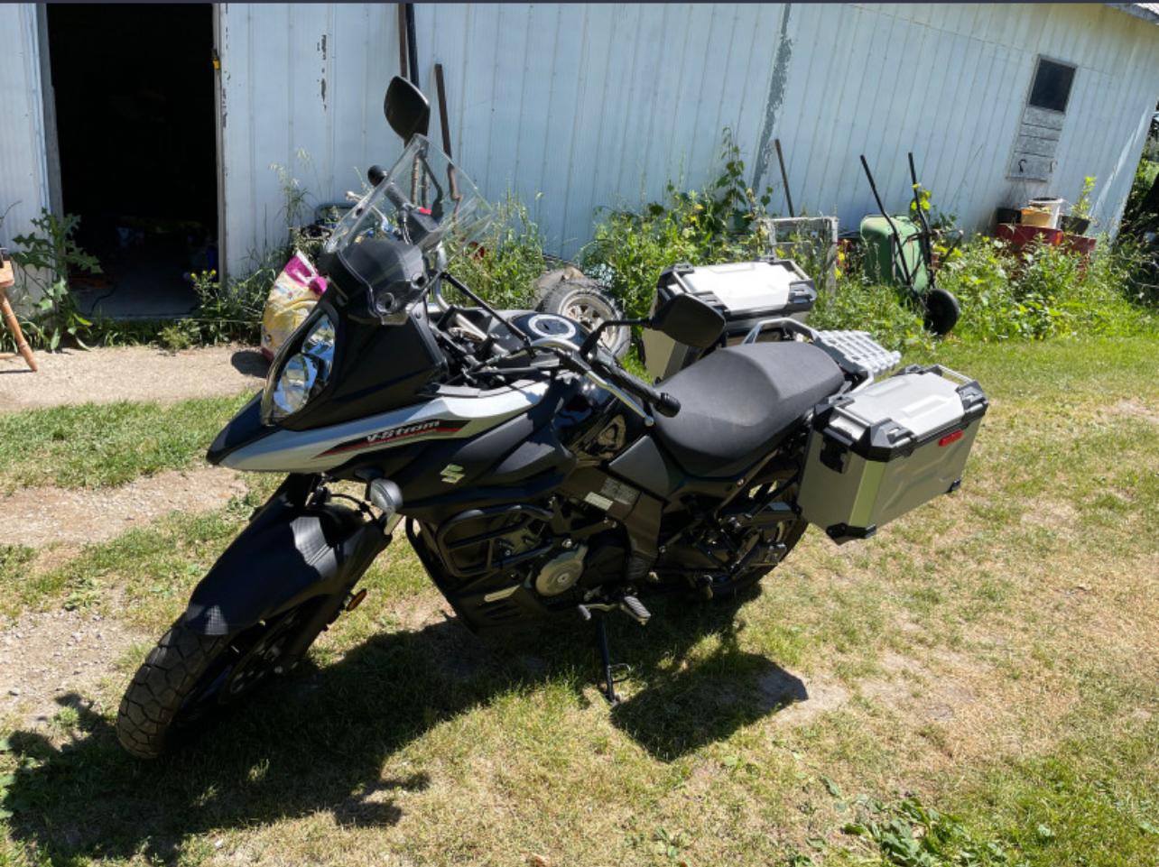 2017 Suzuki V storm 650 low kms - photo 3