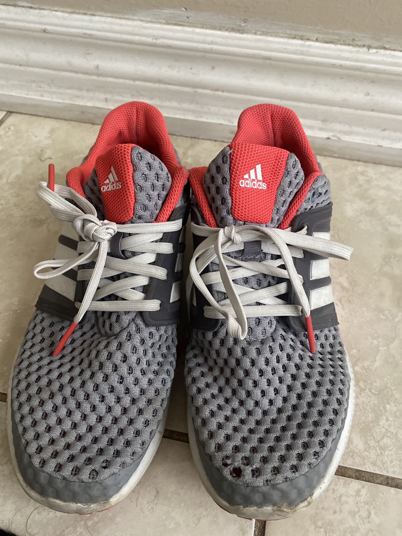 Adidas shoes grey and pink image indicator(2)