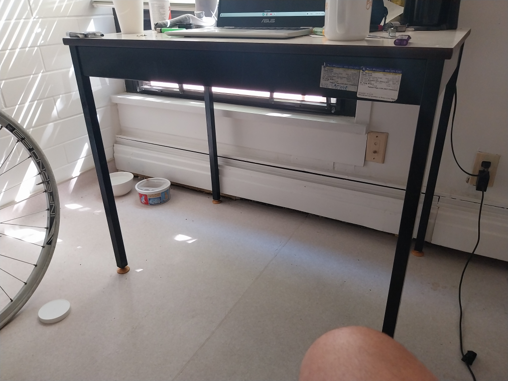 Desk thumbnail