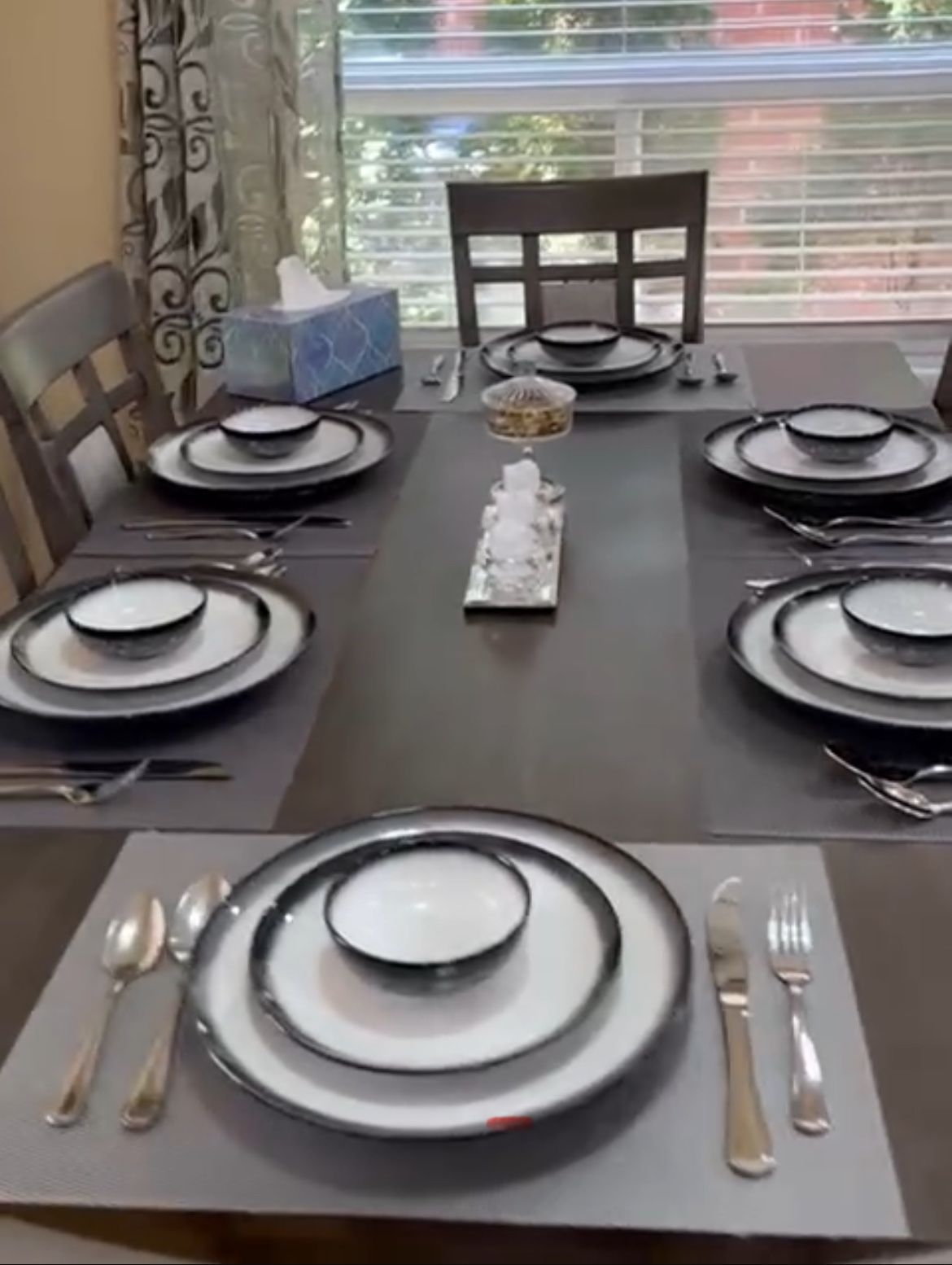 Granite Porcelain Dinnerware Set with cutlery and placemats thumbnail