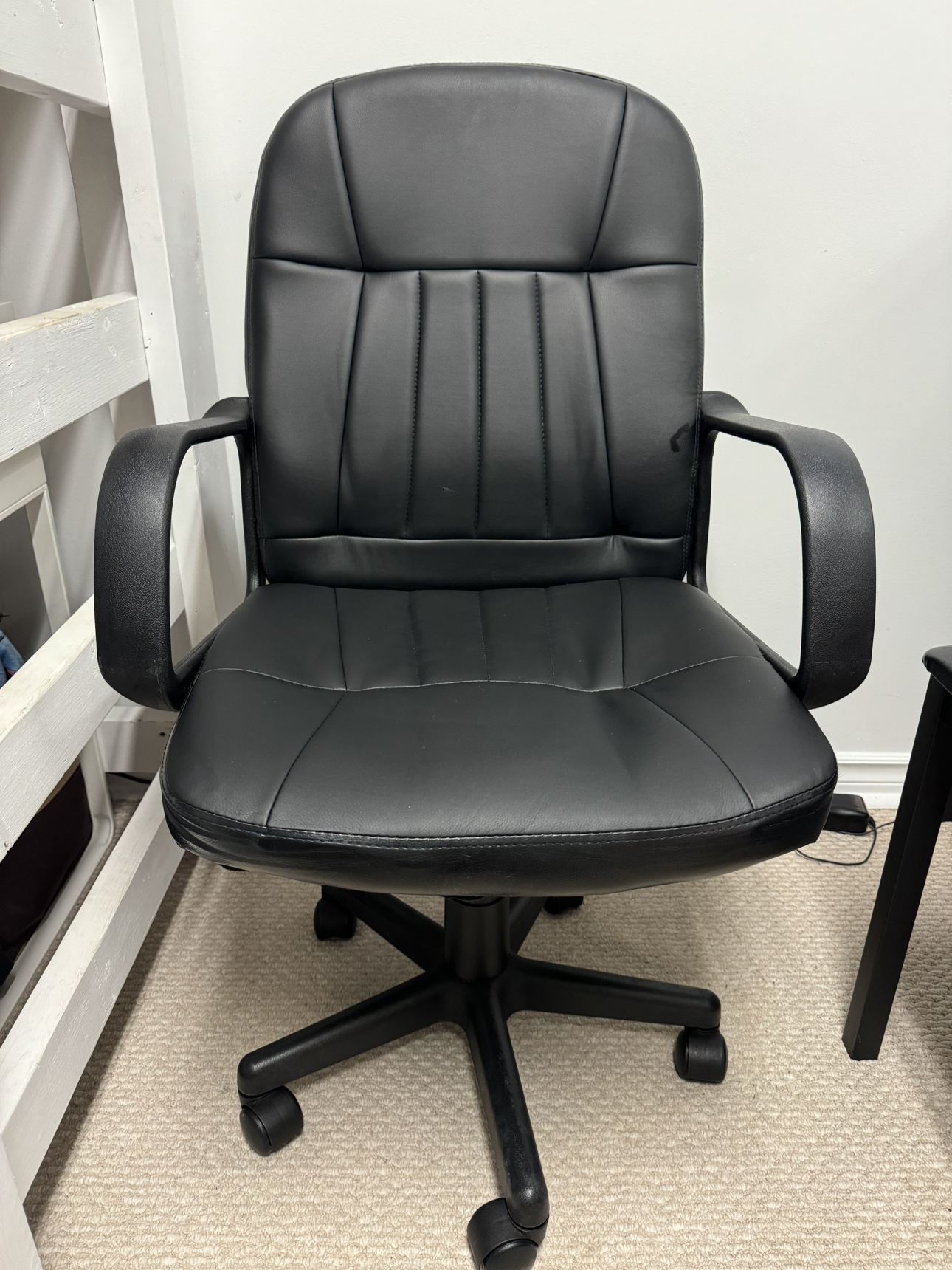 Desk chair