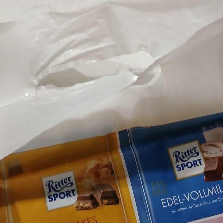 Ritter chocolate vintage bag image indicator(2)