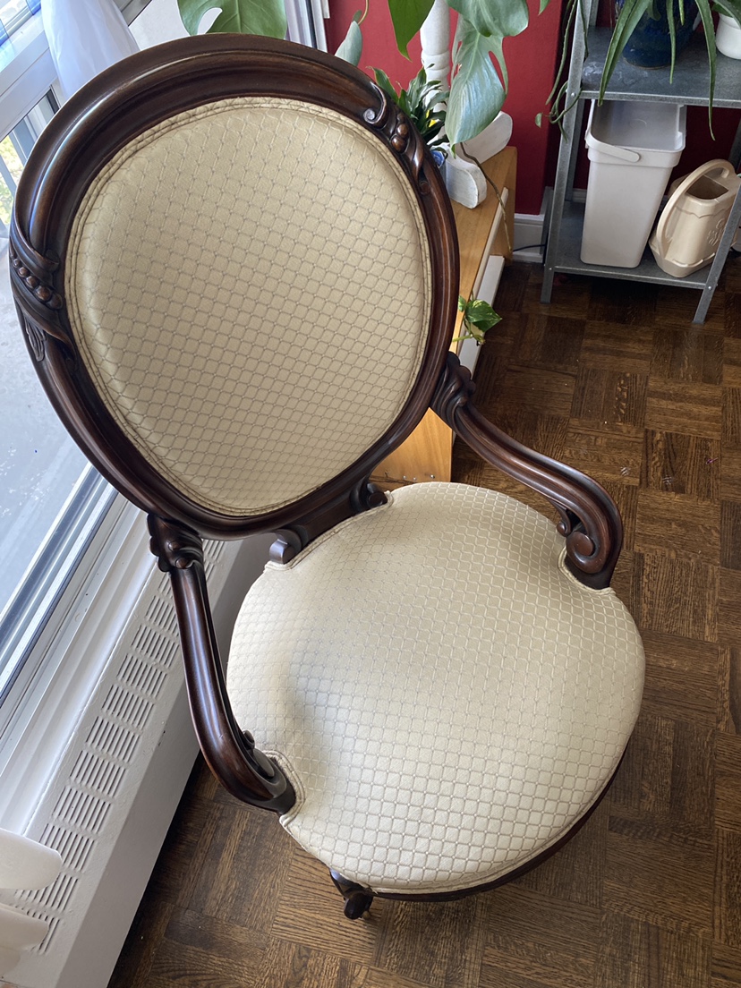 ANTIQUE VICTORIAN SLIPPER CHAIR image indicator(2)