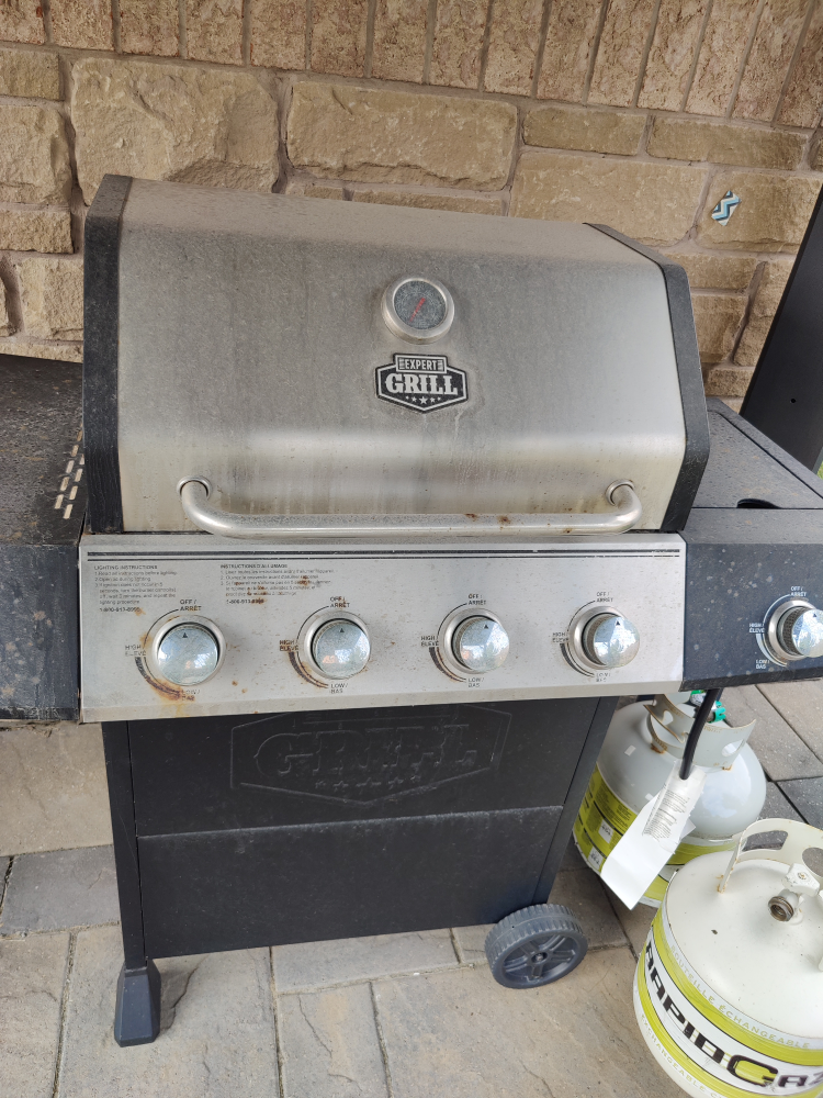 4 Burner Propane BBQ (without cylinders) - MOVE OUT SALE