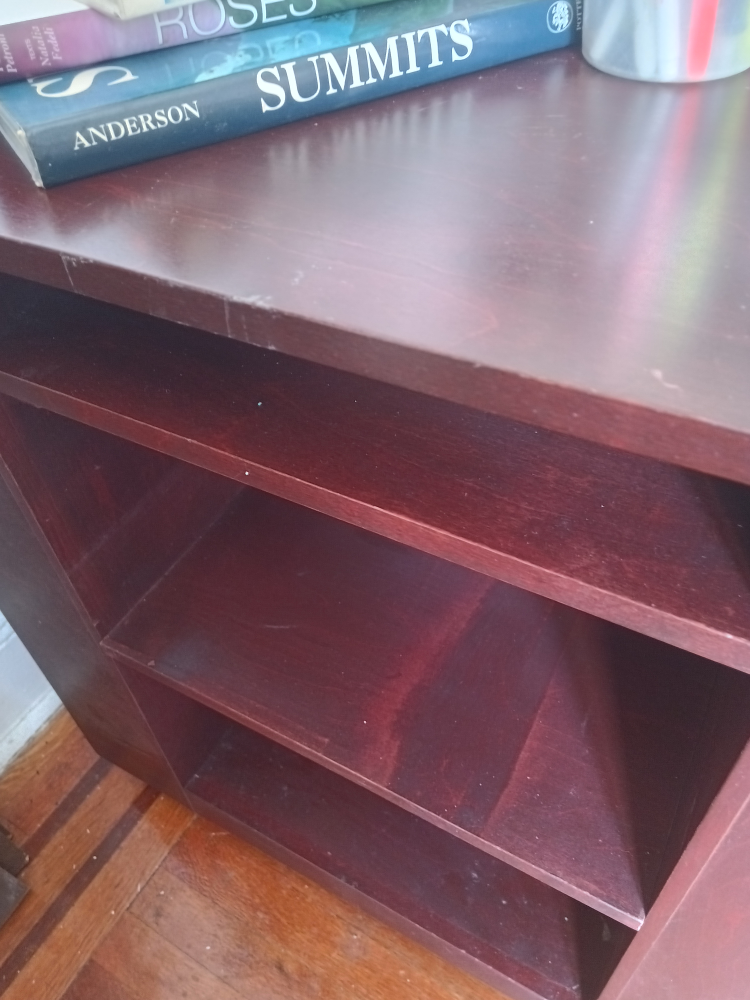 Media stand