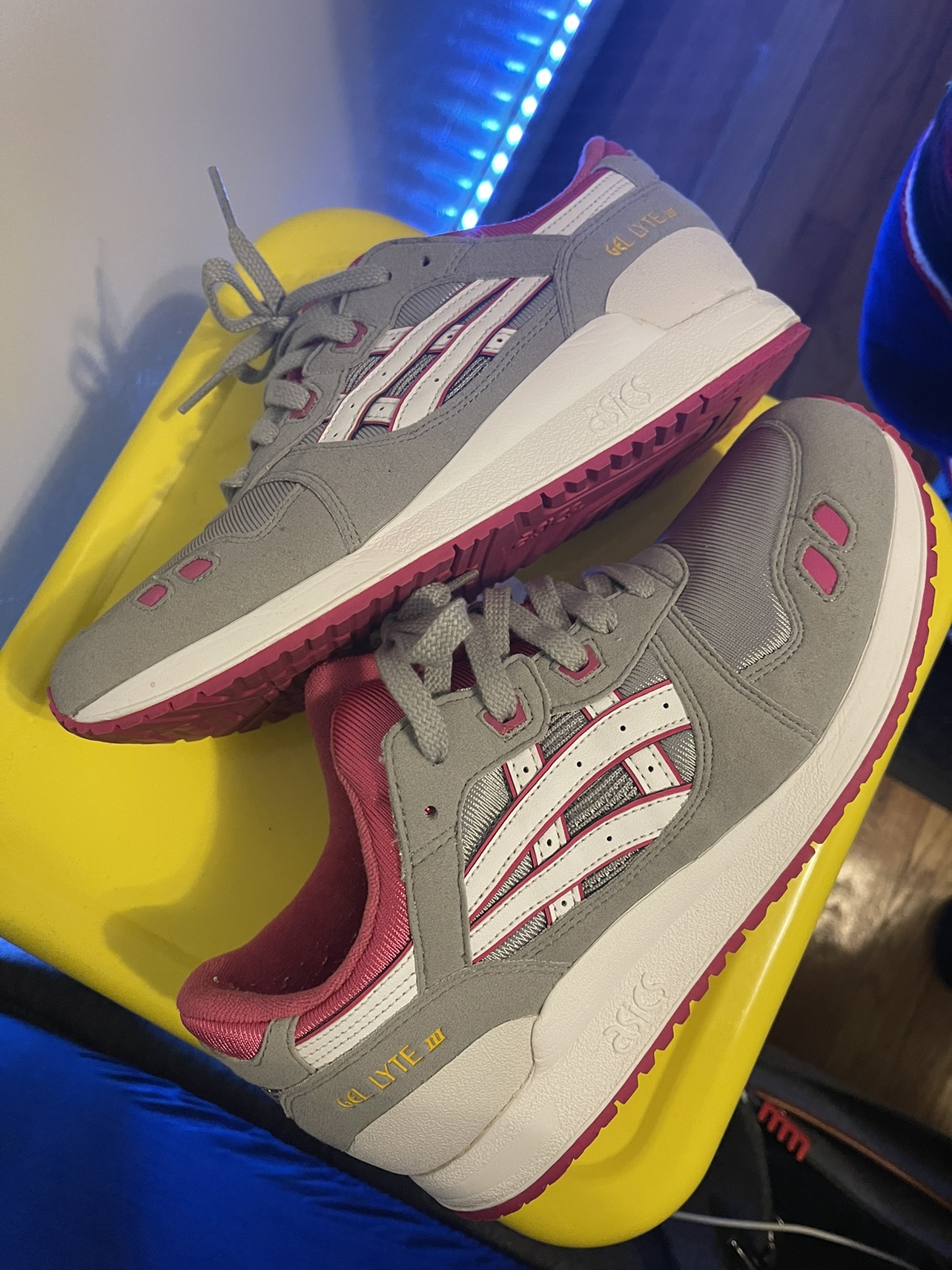 ASICS GEL-LYTE III
