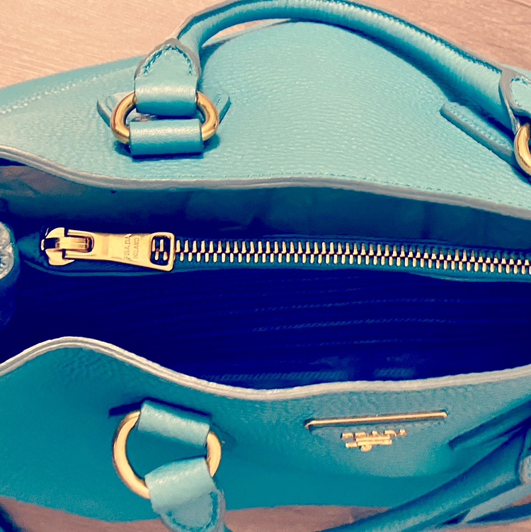 PRADA Vitello Daino Voyage - photo 3