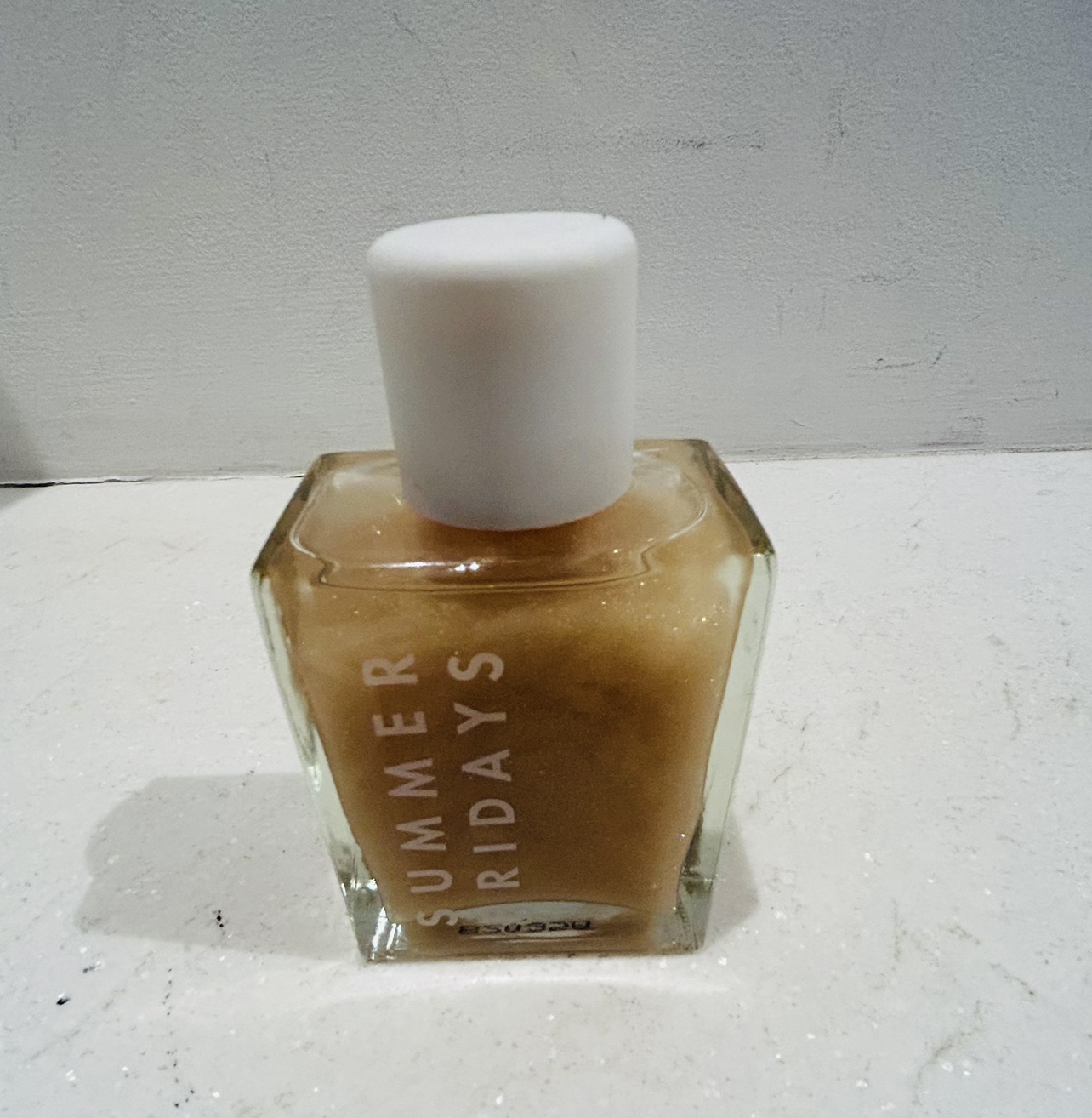 Summer Fridays “pool time” Body Oil image indicator(2)