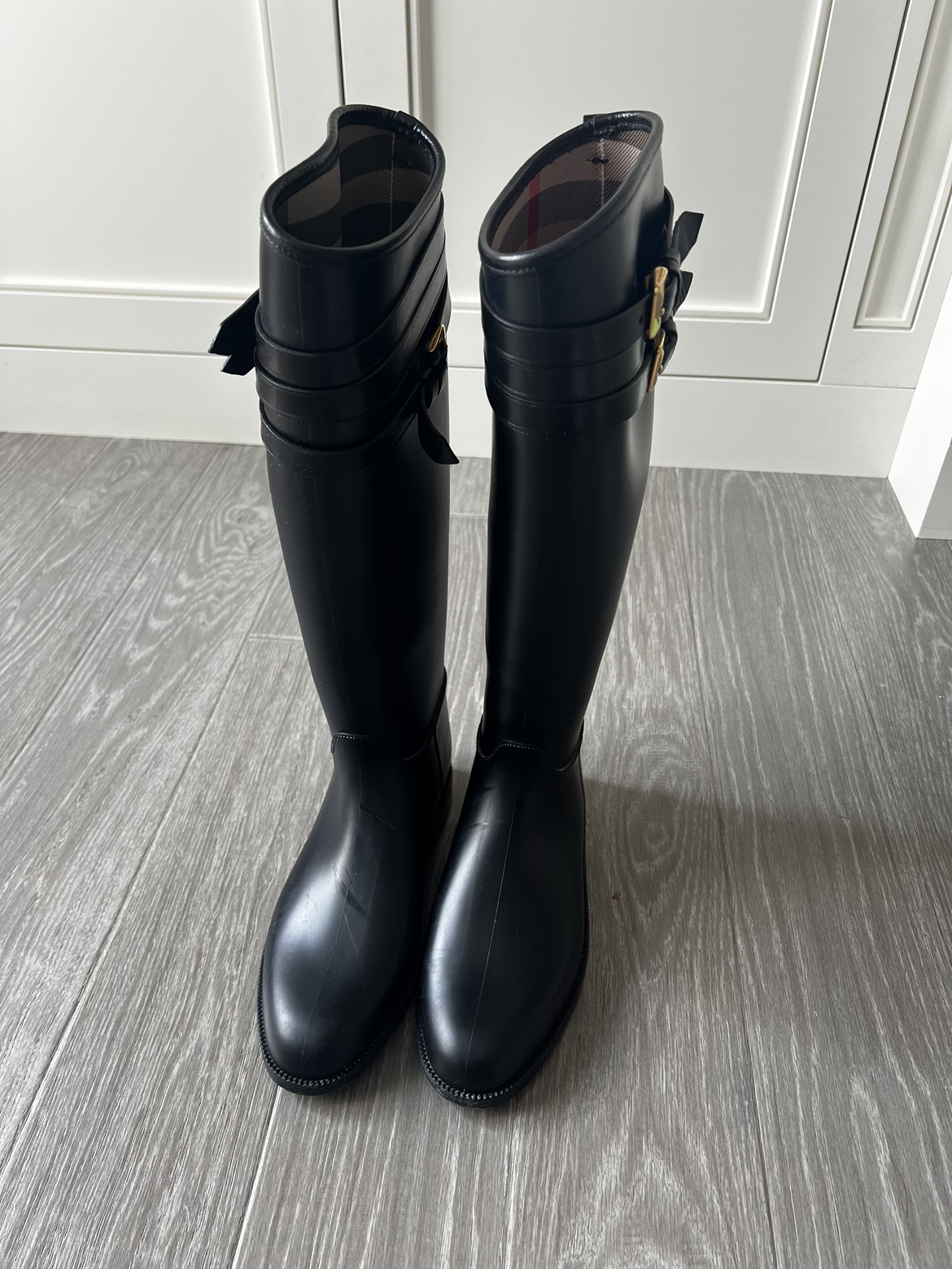 Burberry rain boots