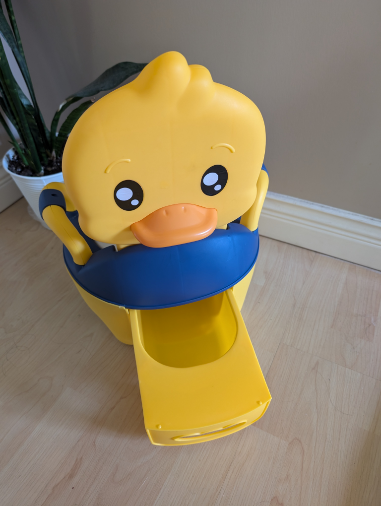 Potty train - photo 2