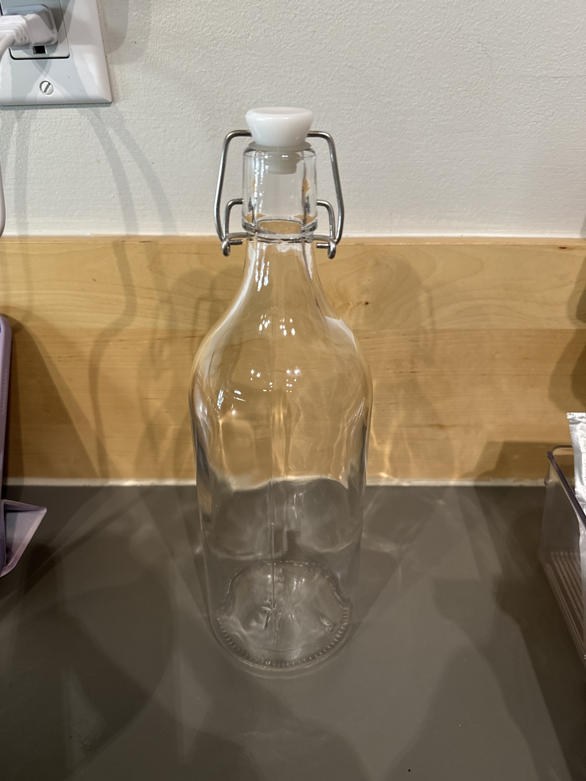 #freecycle Large Glass Bottle with Swing Top Lid thumbnail
