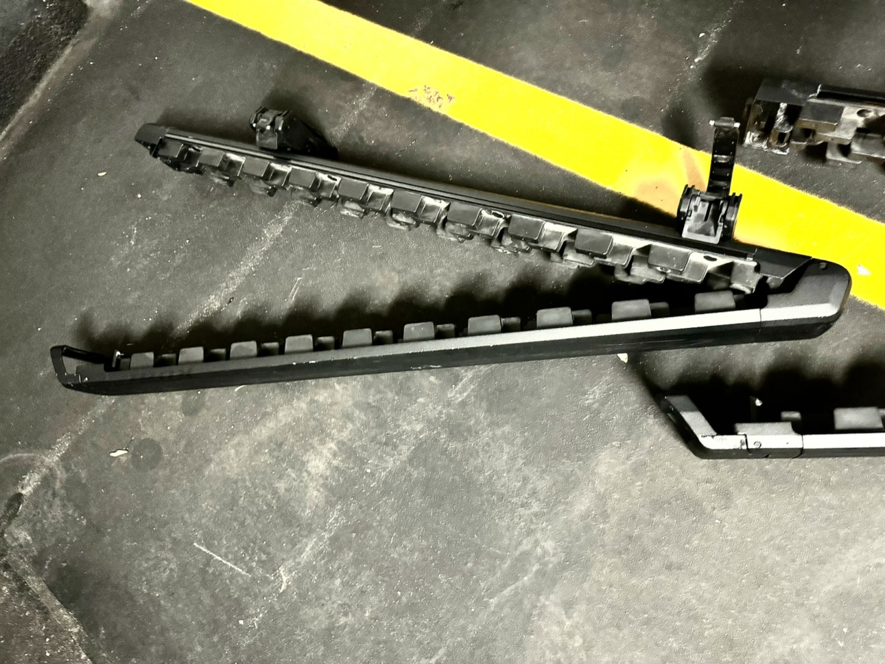 Kuat Grip 6 - Matte Black - Special Edition