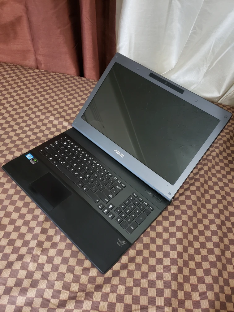 17" Core i7 Asus GAMING Laptop, 1TB SSD, 16GB RAM. - photo 3