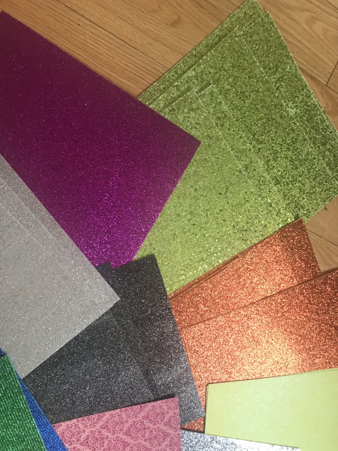 35 pieces of Thick glitter cardstock thumbnail