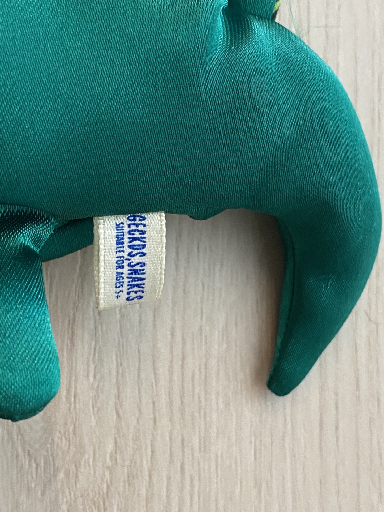 Geckos Snakes & Frogs Co Weighted Sand Plush Sea Turtle image indicator(5)