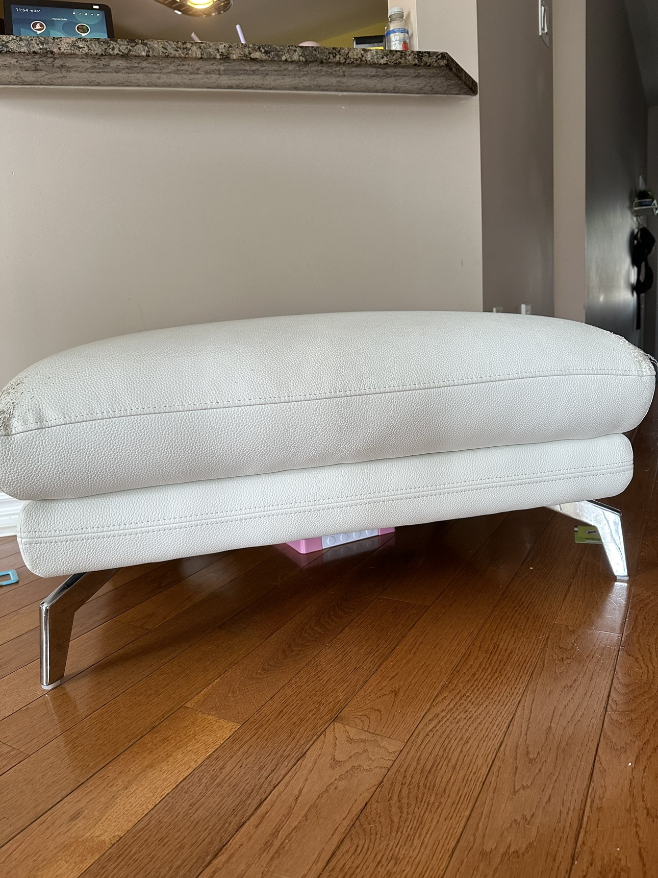 White Ottoman - photo 4