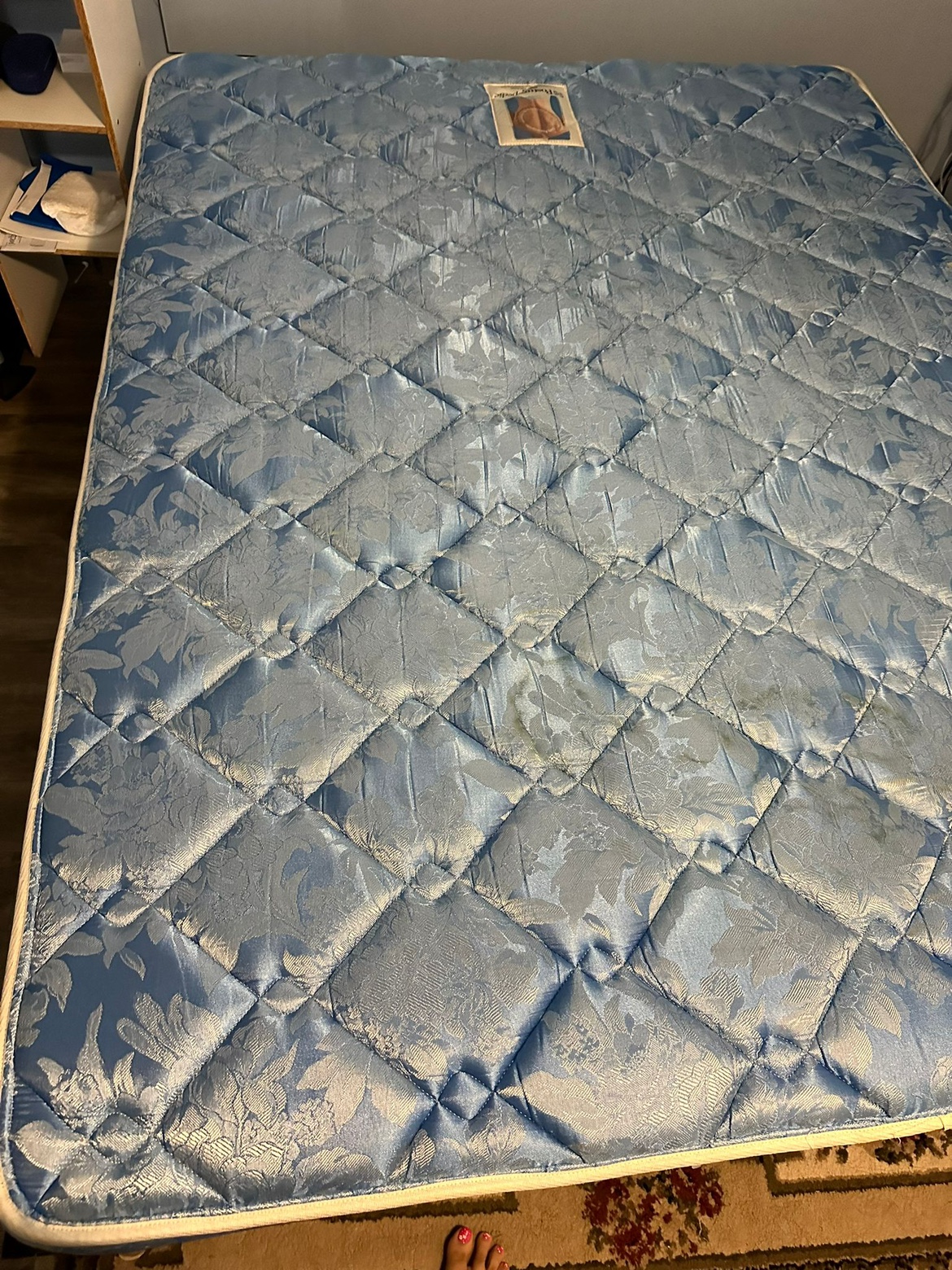 Queen size mattress for sale - photo 2