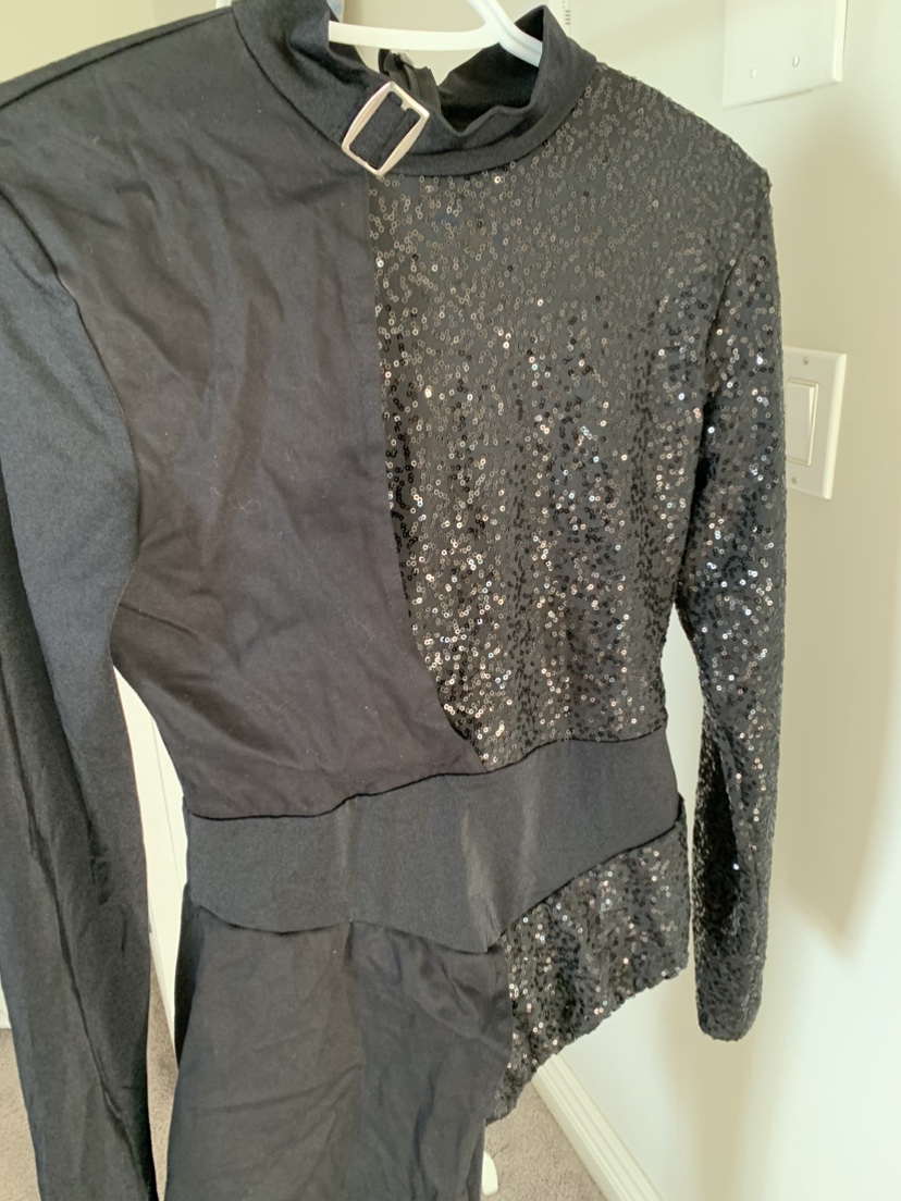Asymmetrical Sequin Halloween Costume - photo 3