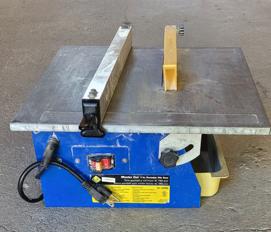 Mastercut 7 in. Portable Tile Saw