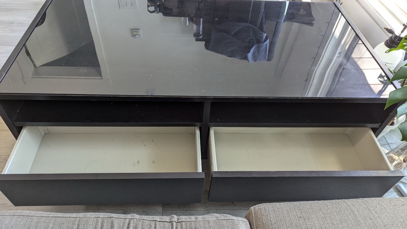 Coffee table w drawers and glass top - photo 5