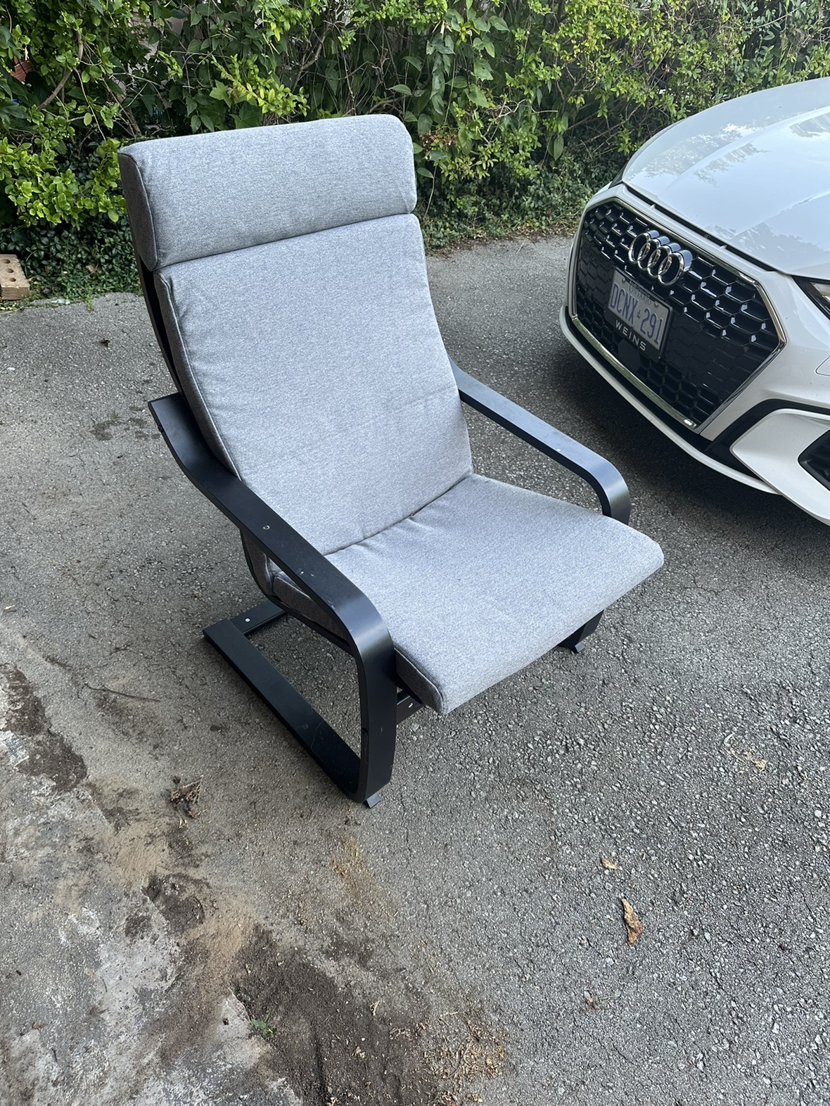 IKEA Poang Chair - photo 3
