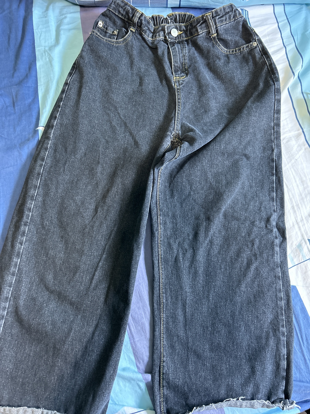 Jeans, skirt, blazer, retro jeans, sweater - total 7 pieces image indicator(4)