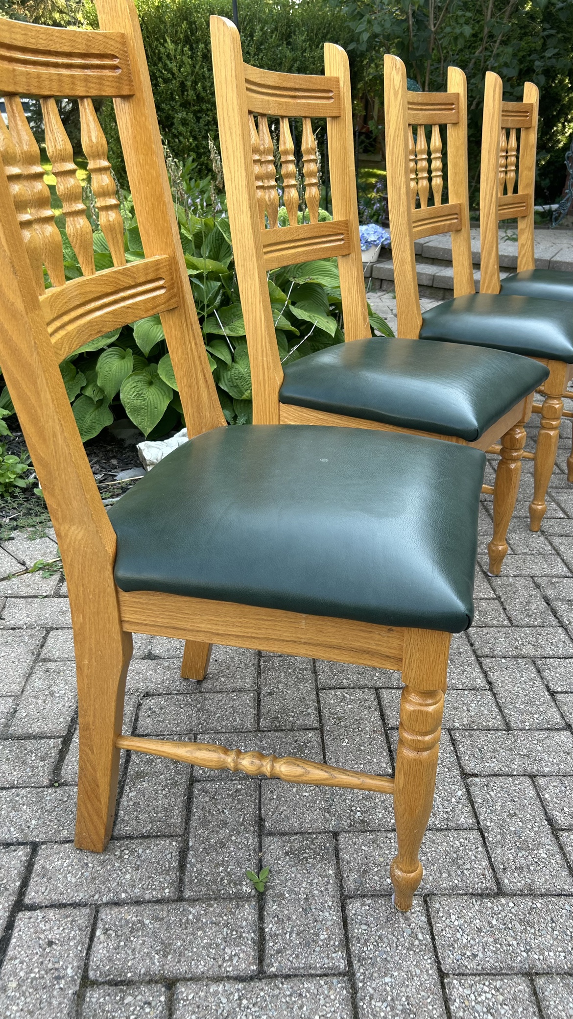 Set of 4 Dinin Chairs image indicator(3)