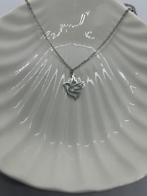 Dove Necklace image indicator(4)