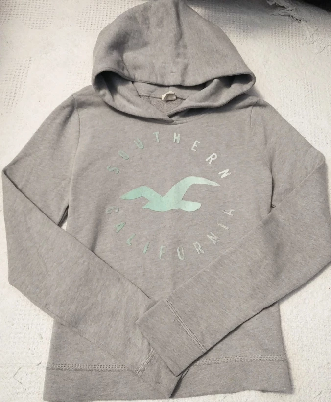 Women's Size Small Hoodies image indicator(9)