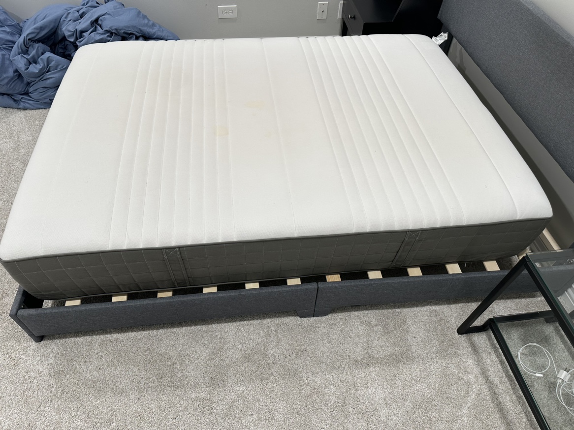 Full size mattress - photo 2