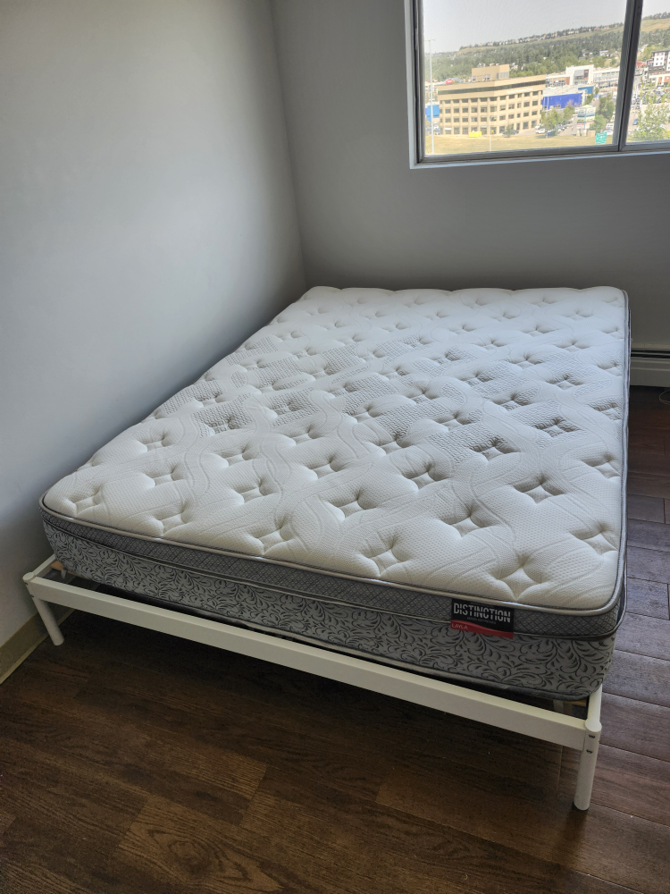 Bed - photo 2