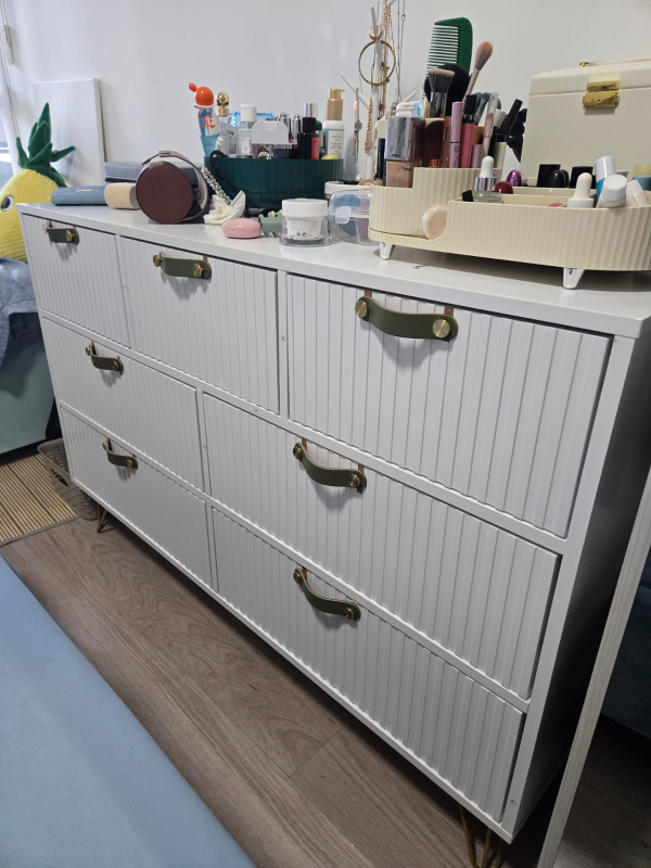 chest of drawer - photo 2