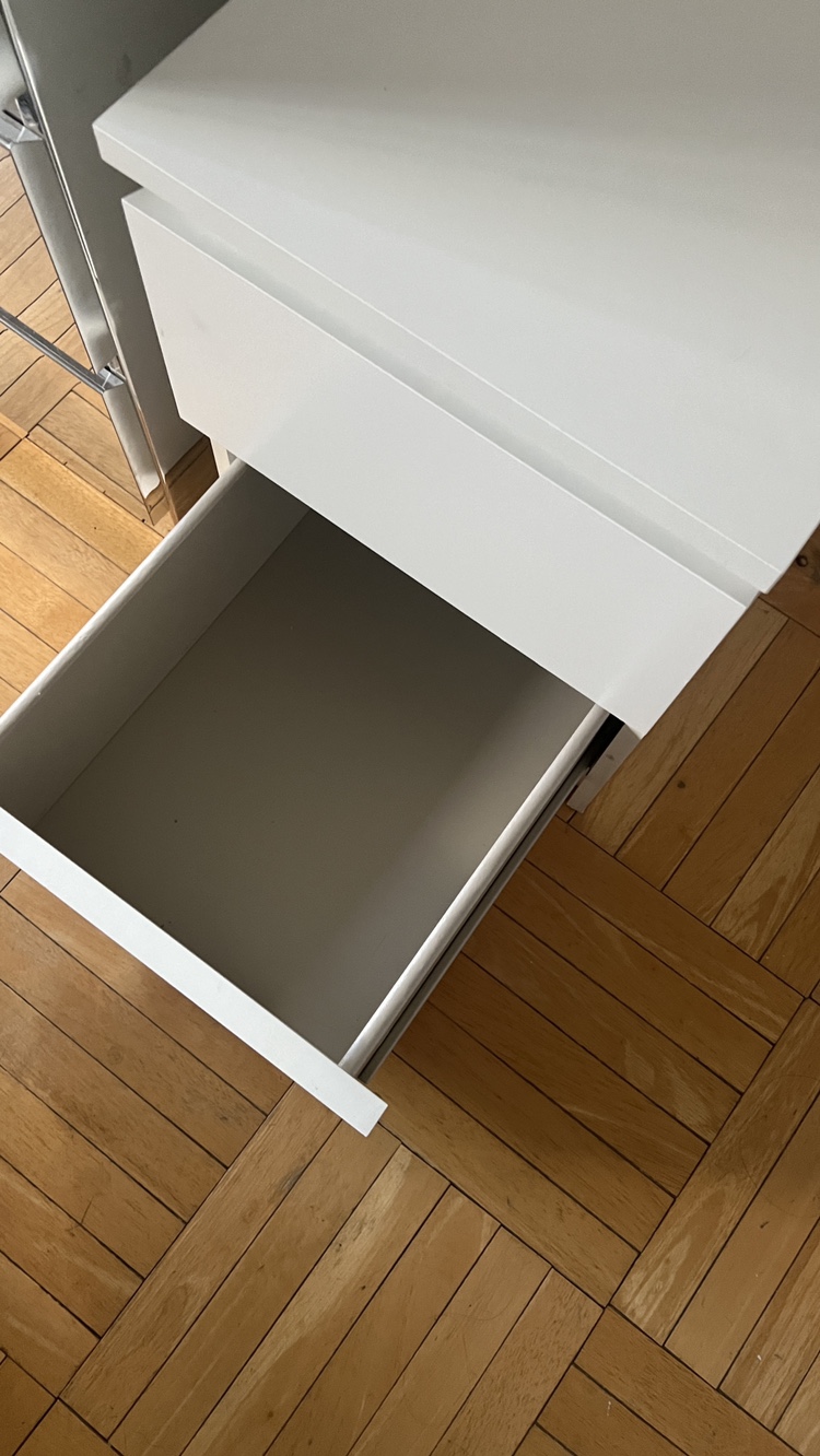 White Cabinet / Nightstand / Drawers / Dresser - photo 3