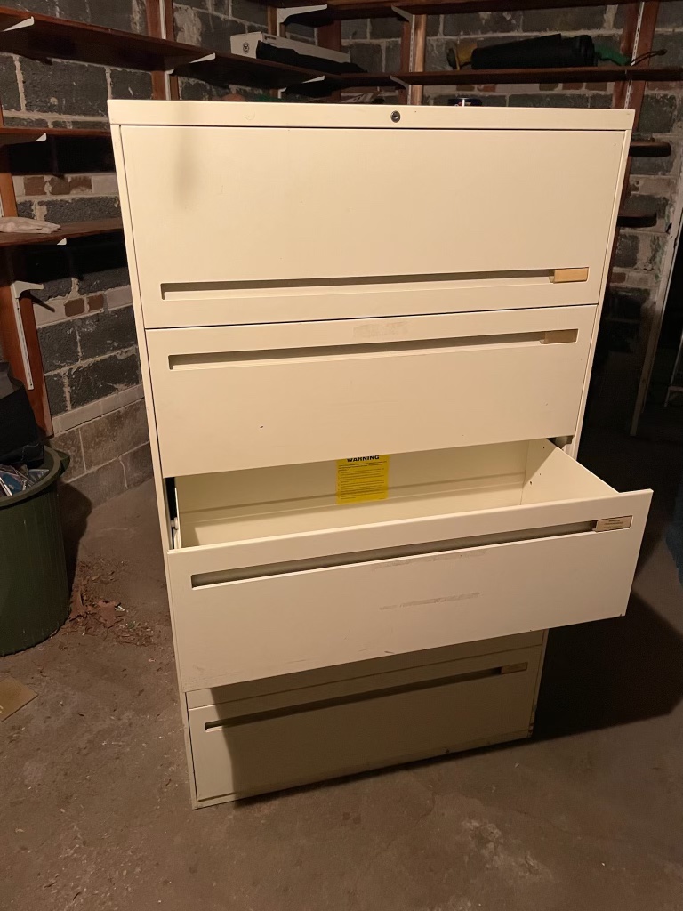 5 Drawer Lateral Filing Cabinet - photo 2