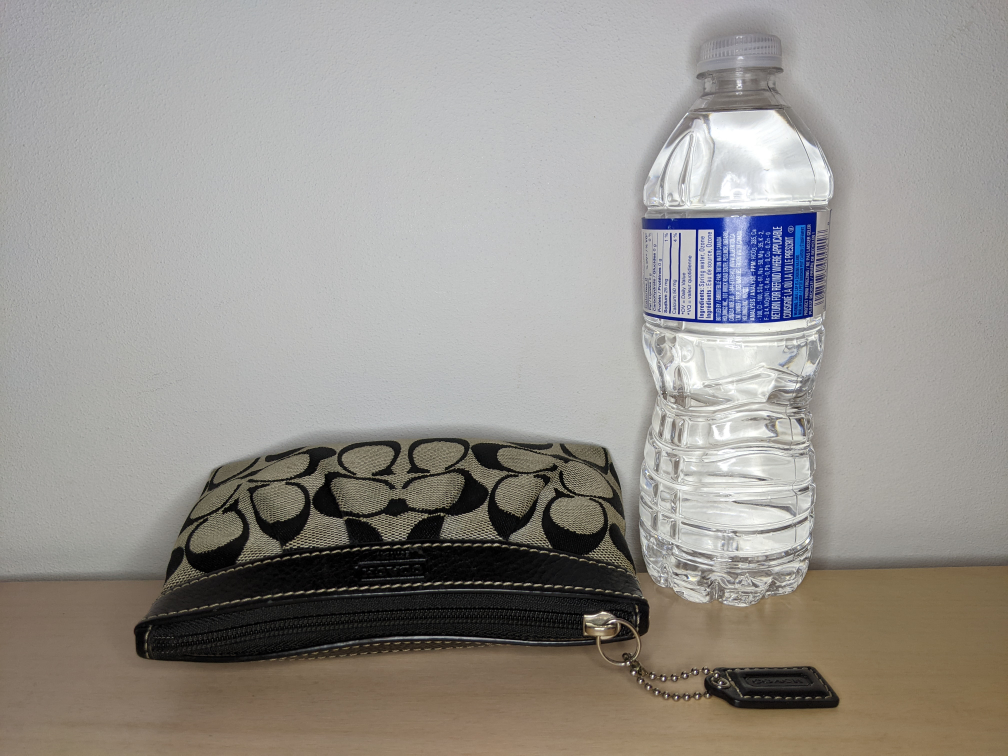 COACH Signature C Corner Zip Pleated Leather Grey Sateen image indicator(4)