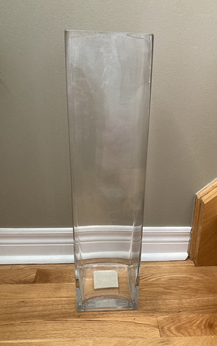 Tall glass vase. Great condition. Stouffville pickup thumbnail