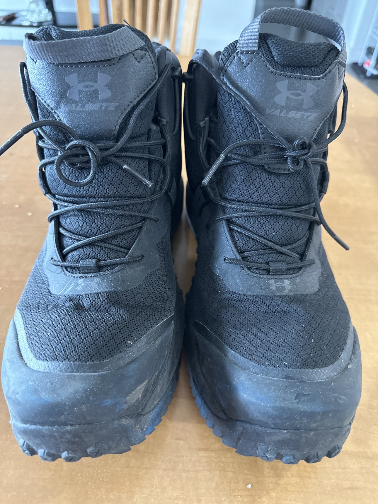 Shoes under armour thumbnail