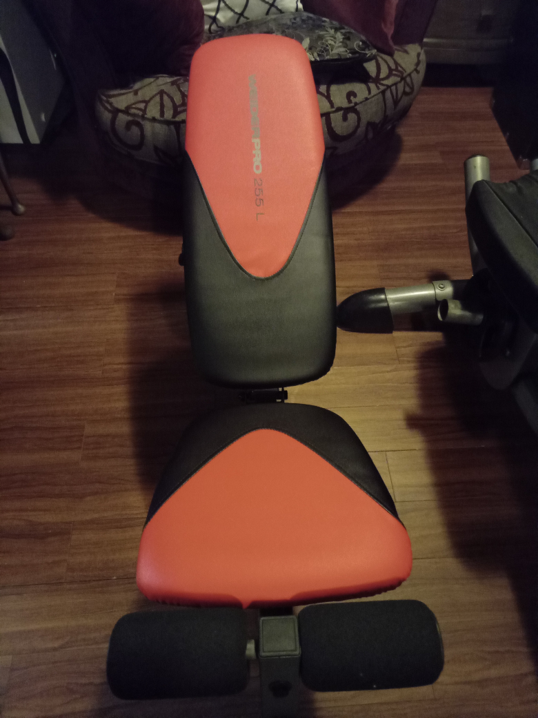 Weider Pro 255 L Weight Bench thumbnail