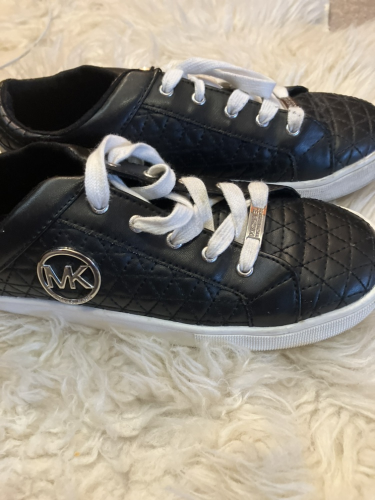 Michael Kors Black Sneakers thumbnail