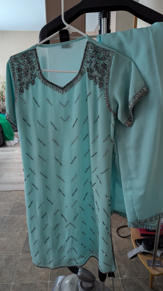 Light green palazzo suit thumbnail