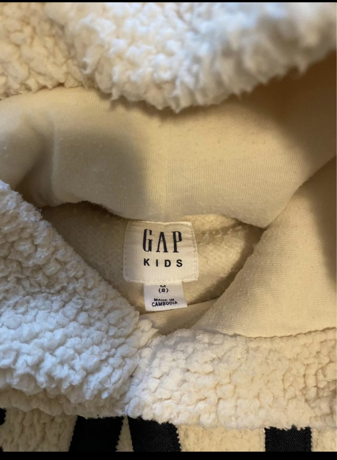 Gap kids size 8 image indicator(2)
