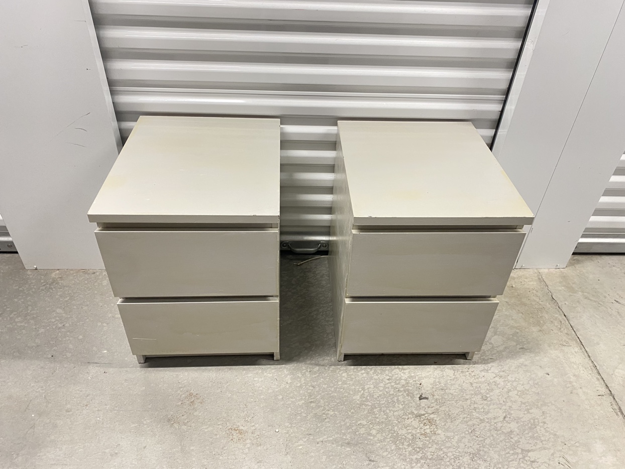 Pair of white/grey nightstands(delivery available) thumbnail